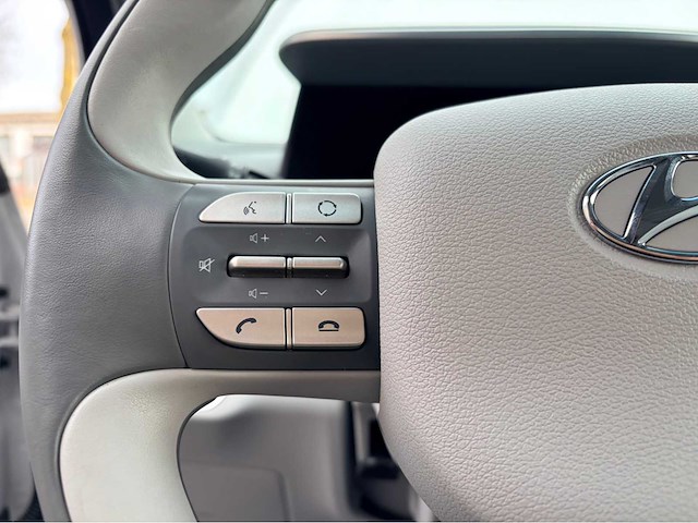 Hyundai - 2019 - nexo fcev plus back - personenauto - afbeelding 10 van  18