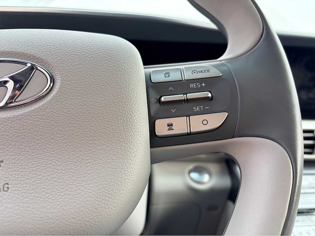 Hyundai - 2019 - nexo fcev plus back - personenauto - afbeelding 11 van  18