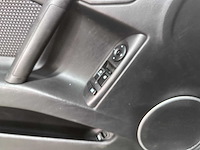 Hyundai - coupé - 2.7i v6 fx automaat- 30-np-sx- 2003 - afbeelding 13 van  13