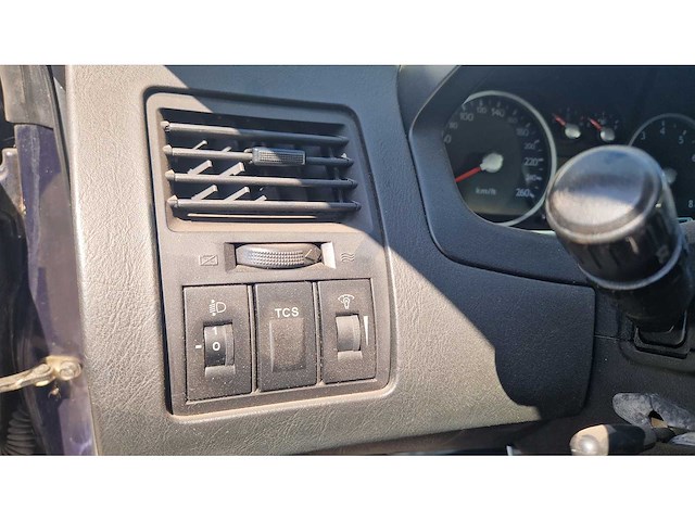 Hyundai - coupé - 2.7i v6 style - car - 2004 - afbeelding 16 van  25