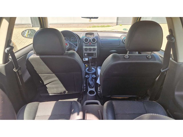 Hyundai - coupé - 2.7i v6 style - car - 2004 - afbeelding 8 van  25