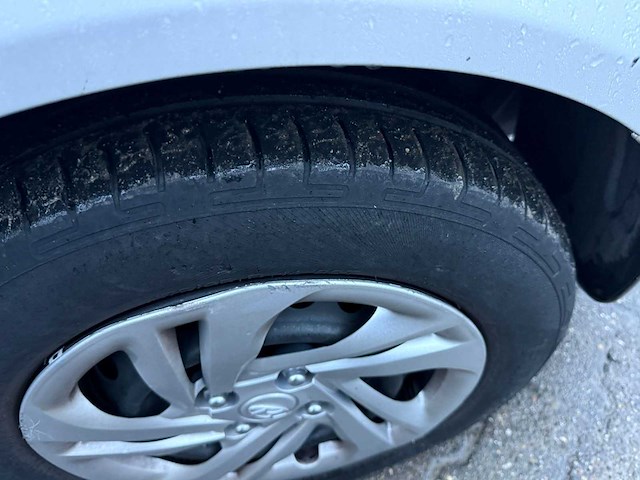 Hyundai - getz - 1.3i active cool - personenauto - afbeelding 5 van  28