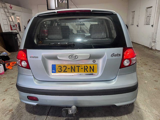 Hyundai - getz - 1.3i gls sky - 32-nt-rn- 2004 - afbeelding 7 van  10