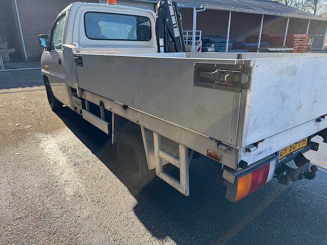 Hyundai - h 200 - 2.5 tci lwb - open bakwagen v.v. aluminium laadbak + kraan hiab 0,8t - afbeelding 2 van  21