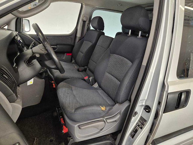 Hyundai - h 300 - 2.5 crdi dynamic dc - car - 2009 - afbeelding 2 van  15