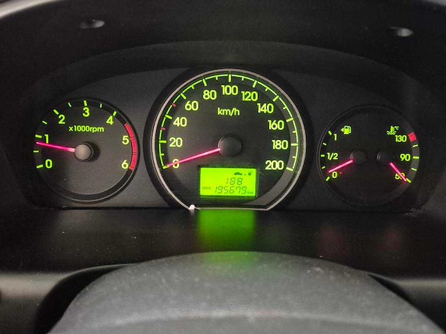 Hyundai - h 300 - 2.5 crdi dynamic dc - car - 2009 - afbeelding 6 van  15