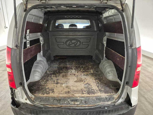 Hyundai - h 300 - 2.5 crdi dynamic dc - car - 2009 - afbeelding 13 van  15
