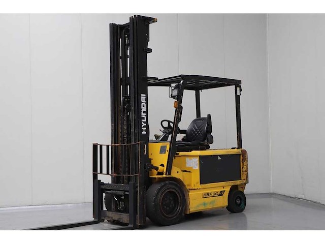 Hyundai - hbf30-7 - 6.9m triplex, free-lift, side-shift - vorkheftruck - afbeelding 1 van  7