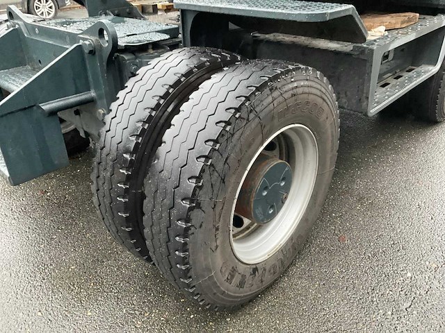 Hyundai - hw180 - bandenkraan met kinshoffer houtklem - afbeelding 11 van  29