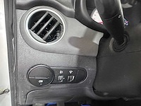 Hyundai - i10 - 1.1 active cool - 75-kpk-3- 2010 - afbeelding 3 van  18