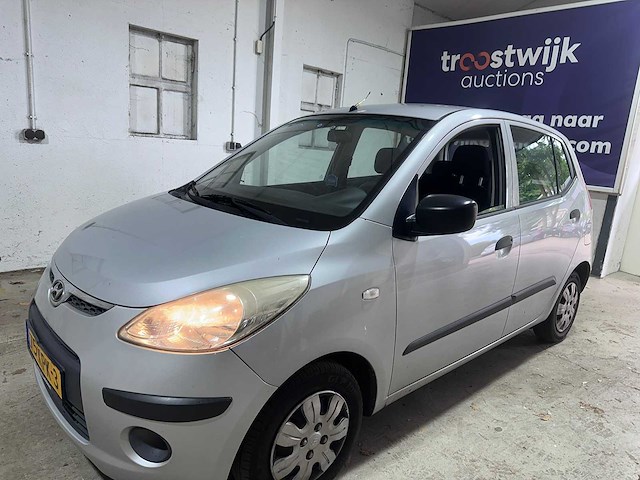 Hyundai - i10 - 1.1 active cool - 75-kpk-3- 2010 - afbeelding 1 van  18