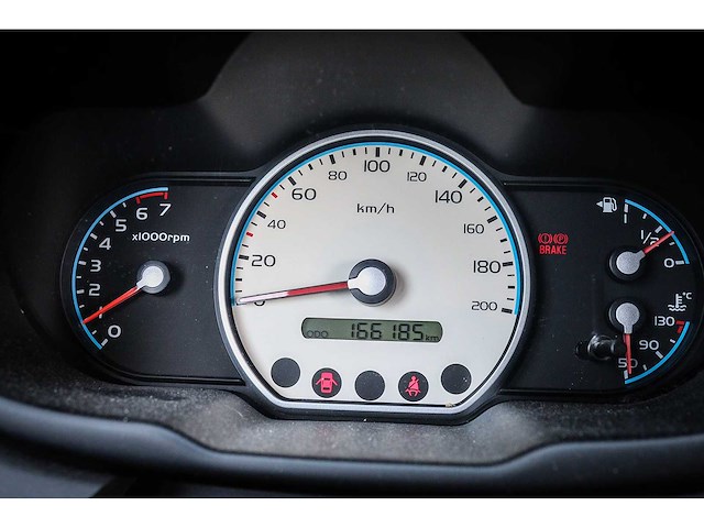Hyundai - i10 - 1.1 active cool 95-gnj-4 - afbeelding 15 van  17