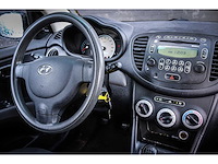 Hyundai - i10 - 1.1 active cool 95-gnj-4 - afbeelding 17 van  17