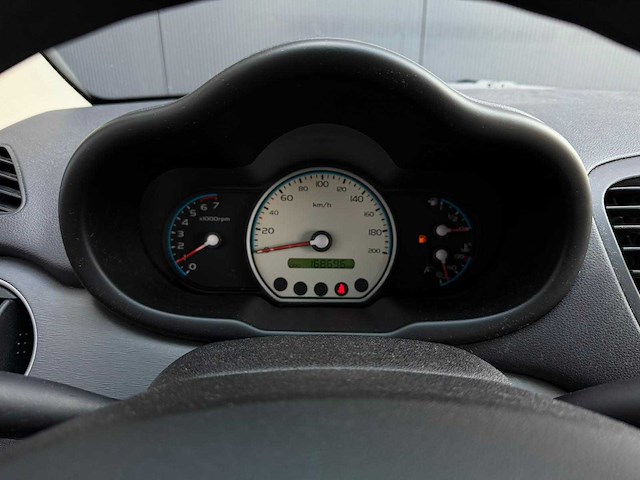 Hyundai - i10 - 1.1 dynamic cool - car - 2008|80-ghp-9|iaw - afbeelding 18 van  19