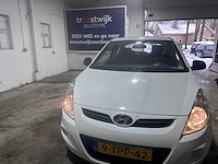 Hyundai - i20 - 1.2i active - 9-tpp-42 - afbeelding 16 van  18