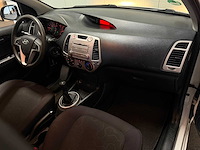Hyundai - i20 - 1.2i dynamic - car - 2009 23-jtb-3 iaw - afbeelding 5 van  23