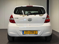 Hyundai - i20 - 1.2i dynamic - car - 2009 23-jtb-3 iaw - afbeelding 18 van  23