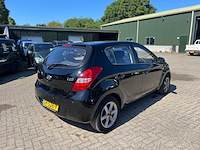 Hyundai - i20 - 1.2i i-drive - car - 2011 - afbeelding 10 van  15