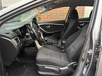 Hyundai - i30 - 1.6 crdi 16v - bg - afbeelding 16 van  21