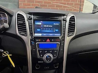 Hyundai - i30 - 1.6 crdi 16v - bg - afbeelding 2 van  21