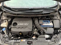 Hyundai - i30 - 1.6 crdi 16v - bg - afbeelding 9 van  21