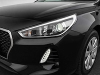 Hyundai - i30 wagon - 1.4 t-gdi comfort - jkd-33-r- 2018 iaw - afbeelding 13 van  15