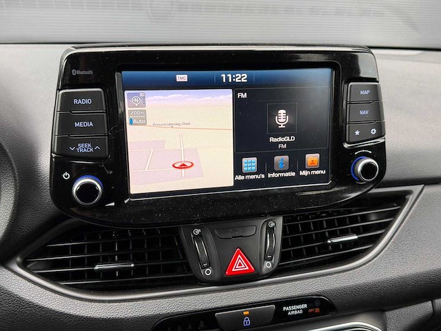 Hyundai - i30 wagon - 1.4 t-gdi comfort - jkd-33-r- 2018 iaw - afbeelding 2 van  13