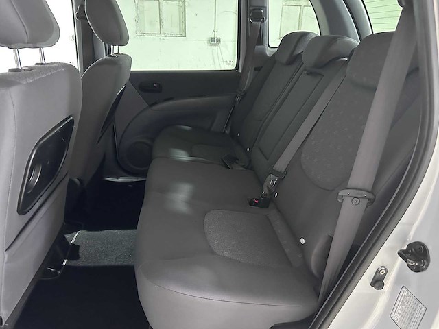 Hyundai - matrix - 1.6i dynamic - 51-td-sg- 2006 - afbeelding 2 van  4