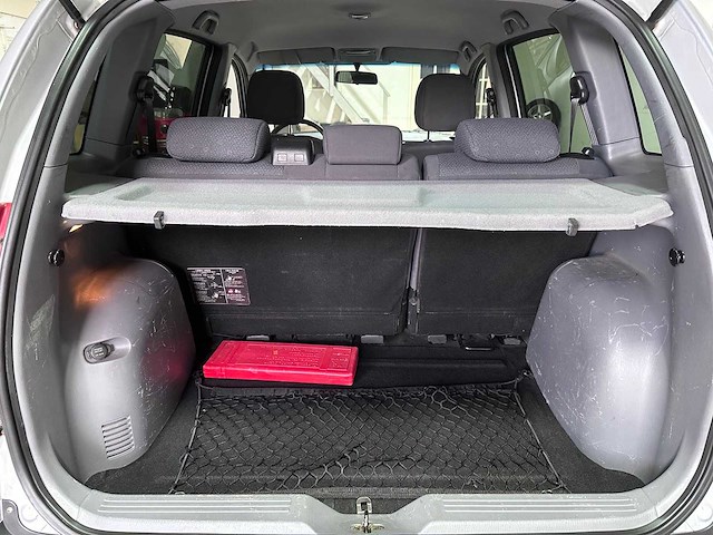 Hyundai - matrix - 1.6i dynamic - 51-td-sg- 2006 - afbeelding 3 van  4