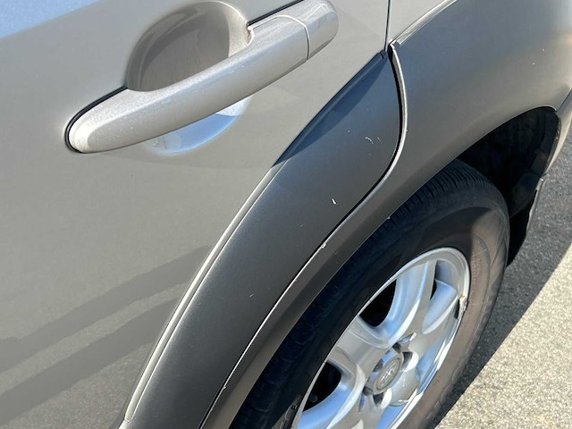 Hyundai - tucson - 2.0i dynamic - car - 2005 - afbeelding 20 van  32