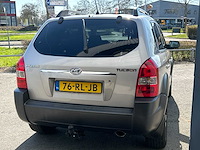 Hyundai - tucson - 2.0i dynamic - car - 2005 - afbeelding 32 van  32