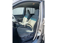 Hyundai - tucson - 2.0i dynamic - car - 2005 - afbeelding 28 van  32