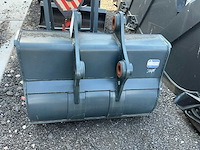 Hyundai 140 graafbak (ongebruikt) - afbeelding 1 van  1