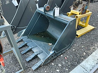 Hyundai 140 graafbak (ongebruikt) - afbeelding 1 van  4