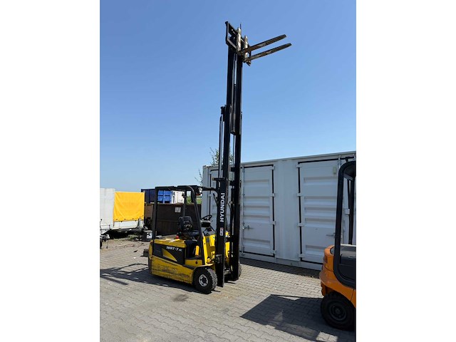Hyundai 18bt-7 heftrucks - afbeelding 4 van  5