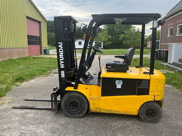 Hyundai 25bh-7 vorkheftruck - afbeelding 9 van  25