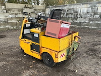 Hyundai 40t-7 industriële trekker defect - afbeelding 16 van  22