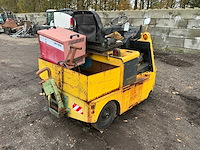 Hyundai 40t-7 industriële trekker defect - afbeelding 18 van  22