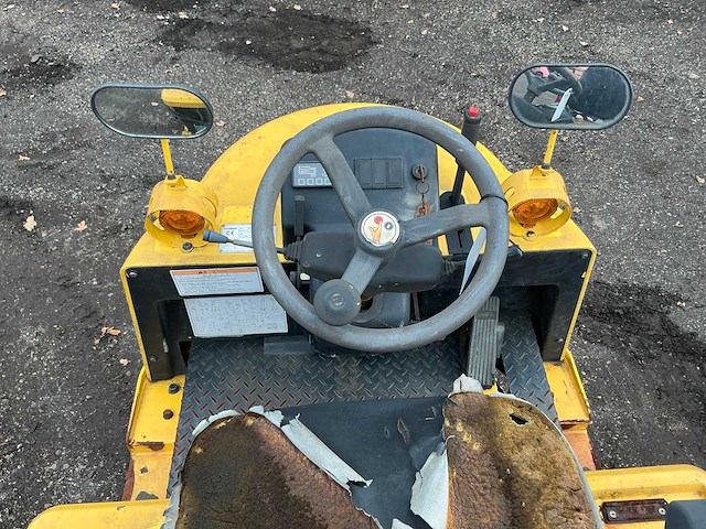 Hyundai 40t-7 industriële trekker defect - afbeelding 5 van  22