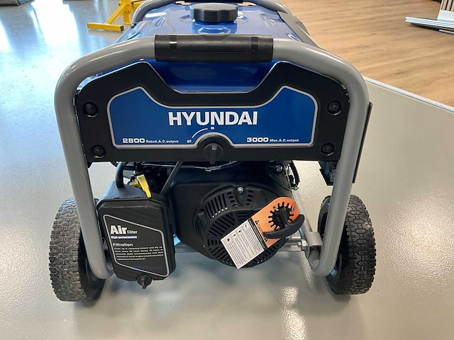 Hyundai 55051 generator converter - afbeelding 8 van  8