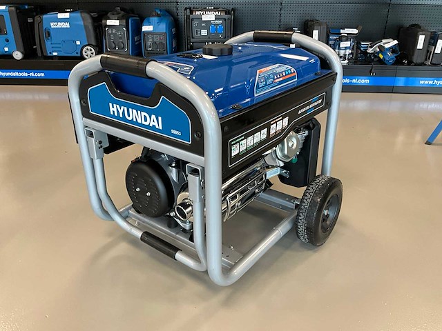 Hyundai 55053 generator converter - afbeelding 1 van  9