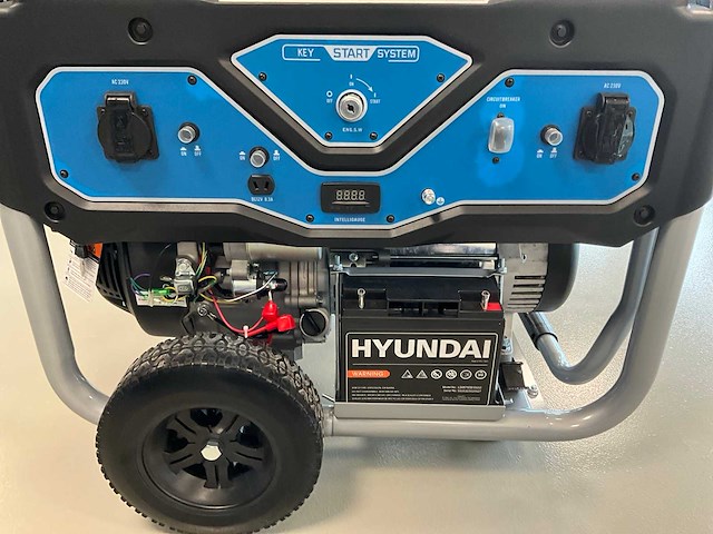 Hyundai 55053 generator converter - afbeelding 8 van  9