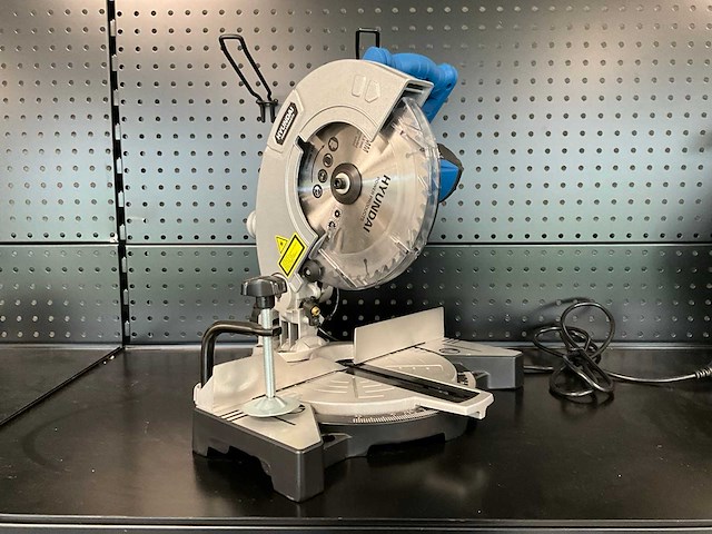 Hyundai 56251 afkortzaag / verstekzaag - afbeelding 3 van  5