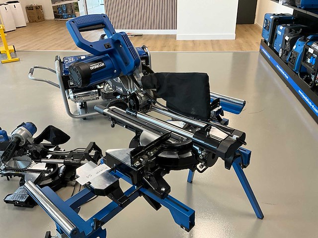 Hyundai 56255 afkortzaag / verstekzaag op onderstel - afbeelding 3 van  7