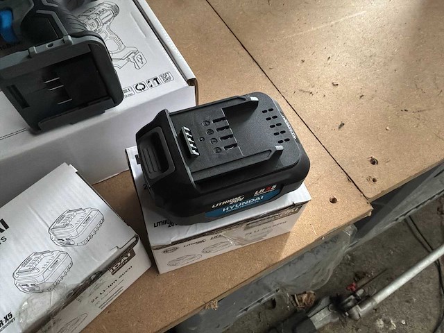 Hyundai 56871ff/5687ff/56871ff accugereeschap set 20v - afbeelding 6 van  8