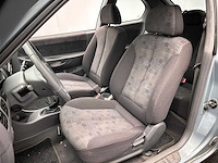 Hyundai accent 1.3i active young | 72-sg-sj - afbeelding 15 van  18