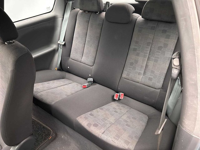 Hyundai accent 1.3i active young | 72-sg-sj - afbeelding 16 van  18