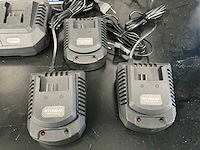 Hyundai acculader (7x) - afbeelding 5 van  6