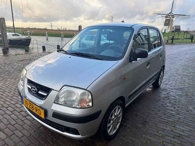 Hyundai atos 1.1i active cool joy 11-zb-rd - afbeelding 11 van  18