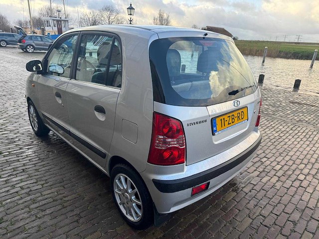 Hyundai atos 1.1i active cool joy 11-zb-rd - afbeelding 13 van  18